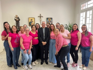 Outubro Rosa: Dom Devair e equipe da Cúria alertam sobre importância do exame preventivo